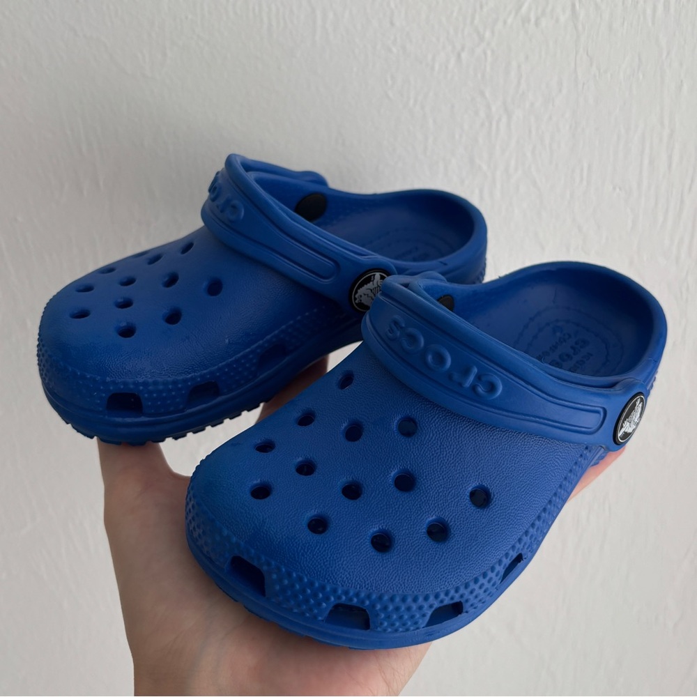 CROCS Toddler Classic Blue Clogs C8